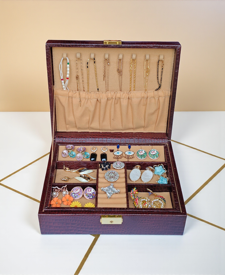 leather jewelry box
